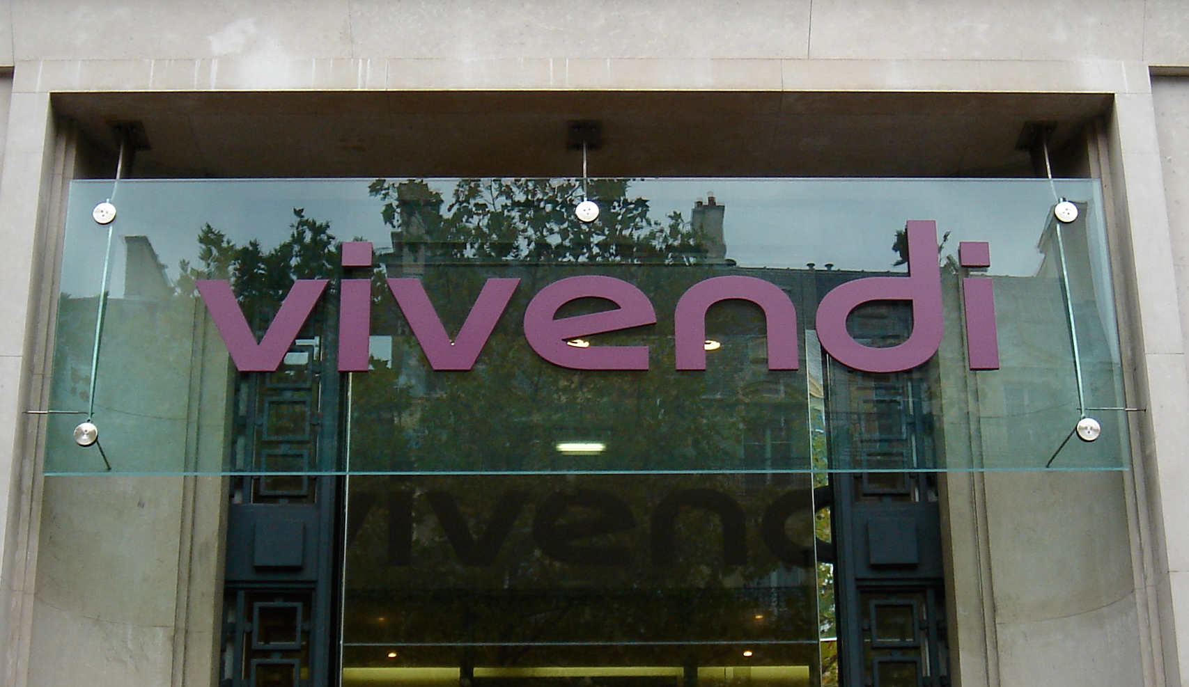 Le fisc condamné à verser 315 millions d'euros à Vivendi
