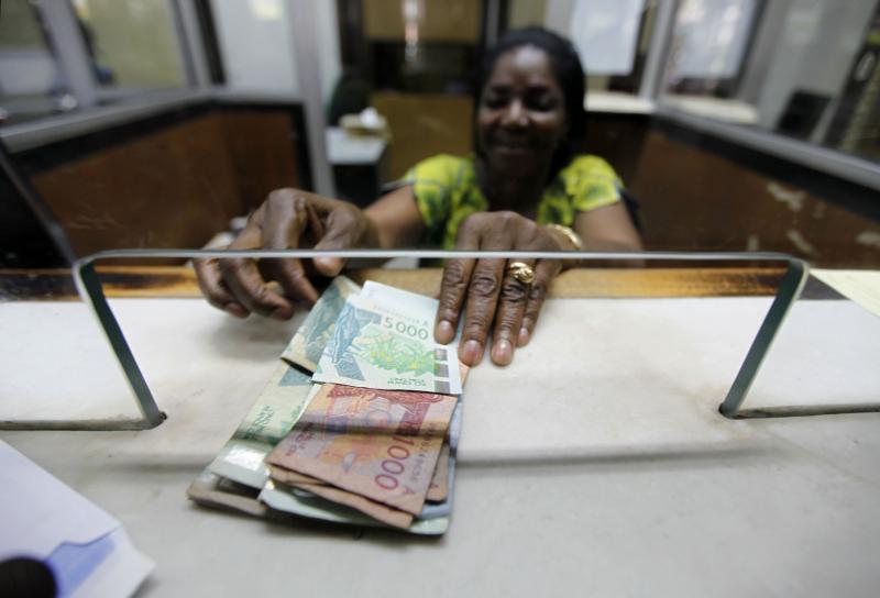 Côte d’Ivoire : les banques suspendent leur activité