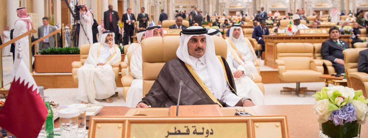 Cinq pays arabes rompent leurs relations diplomatiques avec le Qatar