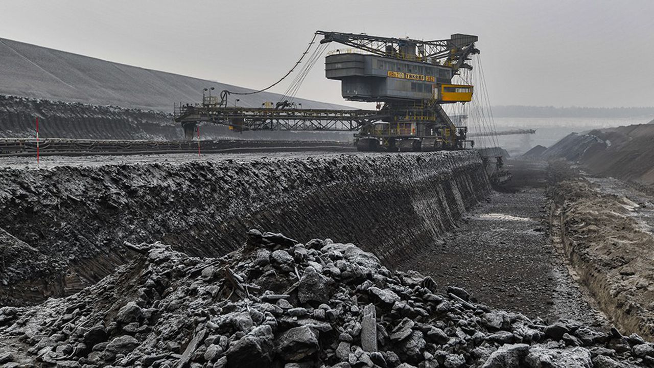La Chine supprime les droits de douane sur ses importations de charbon